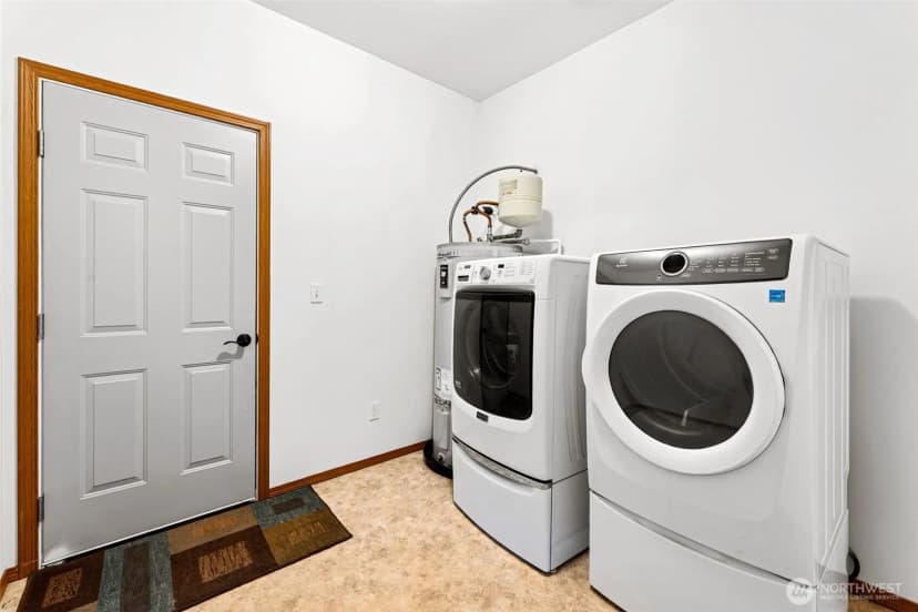 Property photo for 12702 Ranch Ridge Court Sw, Port Orchard photo 23