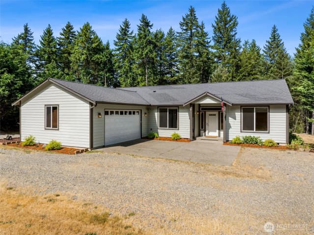 Property photo for 12702 Ranch Ridge Court Sw, Port Orchard photo 2