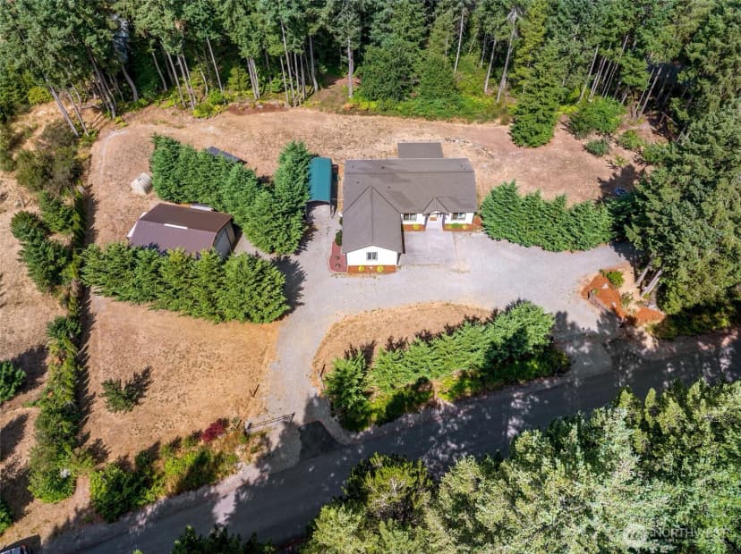 Property photo for 12702 Ranch Ridge Court Sw, Port Orchard photo 37