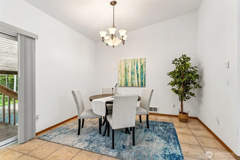 Property photo for 12702 Ranch Ridge Court Sw, Port Orchard photo 8