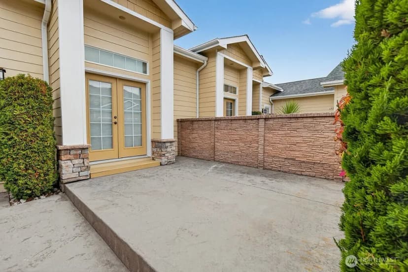 Property photo for 1845 Maple Street #26, Wenatchee photo 12