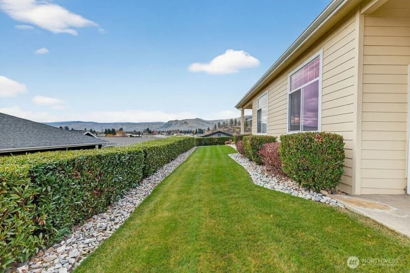 Property photo for 1845 Maple Street #26, Wenatchee photo 40