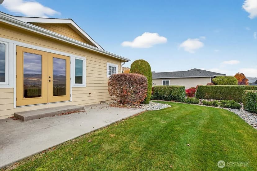 Property photo for 1845 Maple Street #26, Wenatchee photo 11