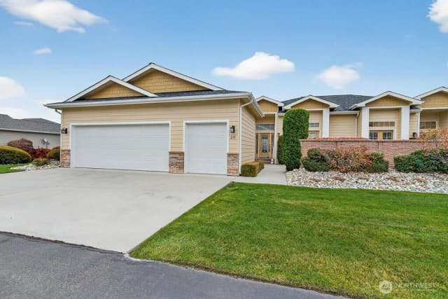 Property photo for 1845 Maple Street #26, Wenatchee