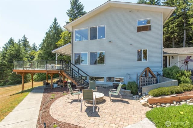 Property photo for 106 Seagull Drive, Port Angeles photo 2