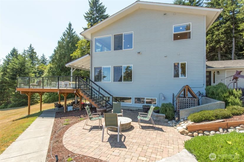 Property photo for 106 Seagull Drive, Port Angeles photo 2