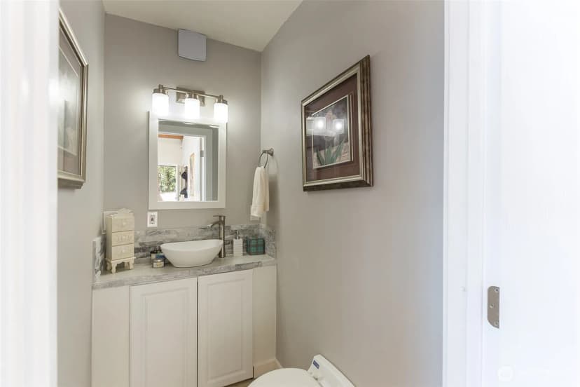 Property photo for 106 Seagull Drive, Port Angeles photo 37