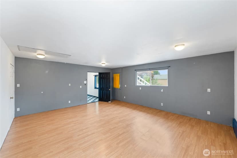 Property photo for 619 35th Street N, Anacortes photo 19