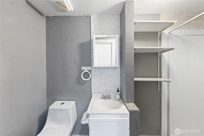 Property photo for 619 35th Street N, Anacortes photo 17