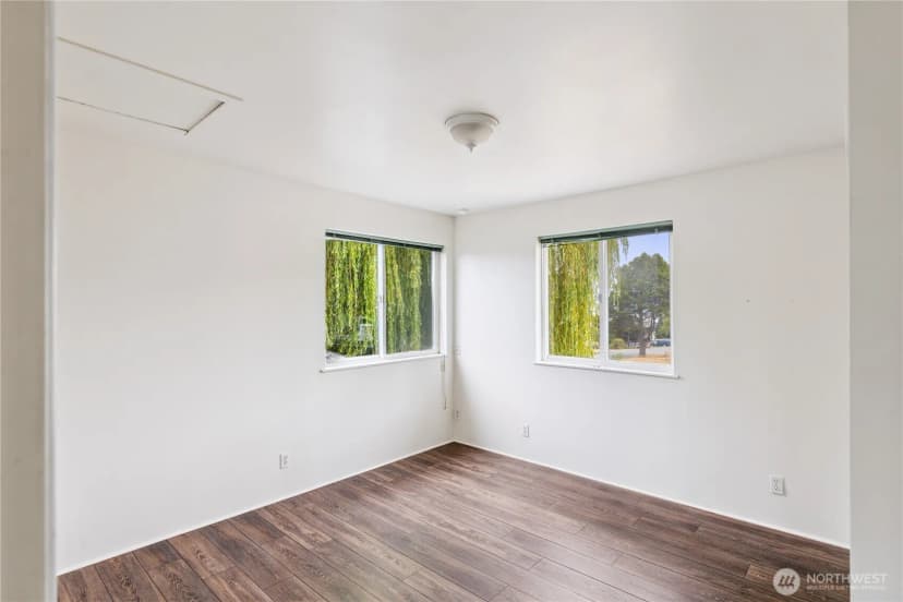 Property photo for 619 35th Street N, Anacortes photo 28