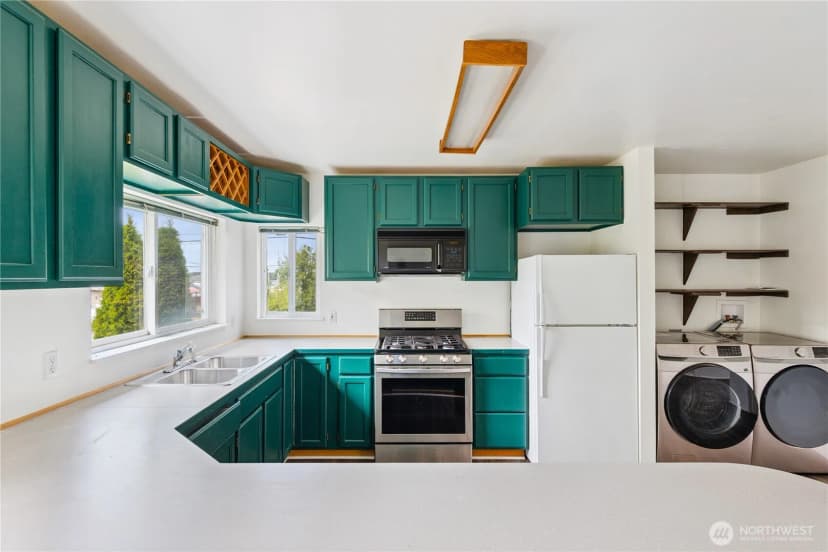 Property photo for 619 35th Street N, Anacortes photo 24