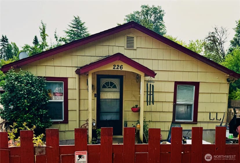 Property photo for 226 S 9th Street, Shelton