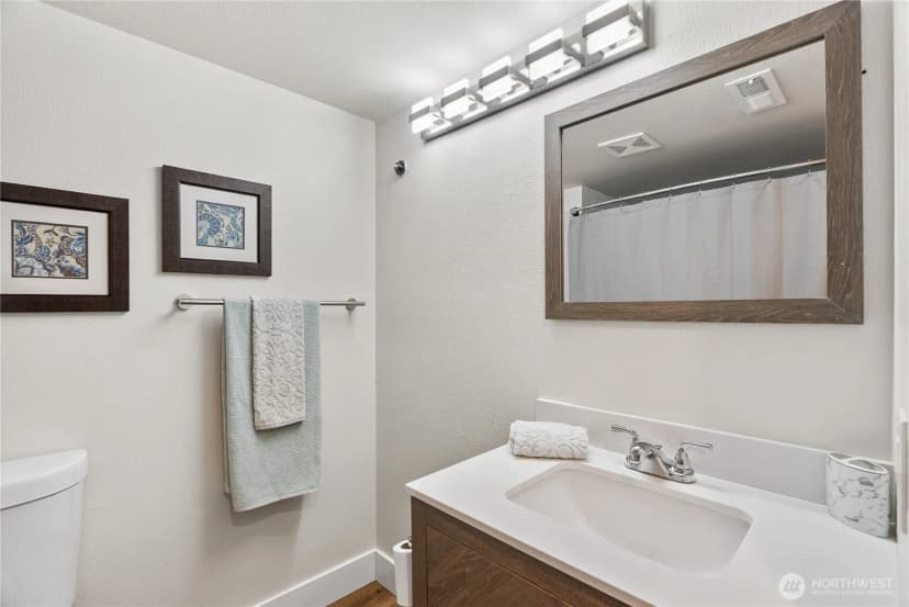 Property photo for 1303 Daniels Avenue, Bremerton photo 28