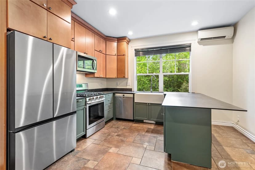 Property photo for 1007 Brookings Place, Bellingham photo 26