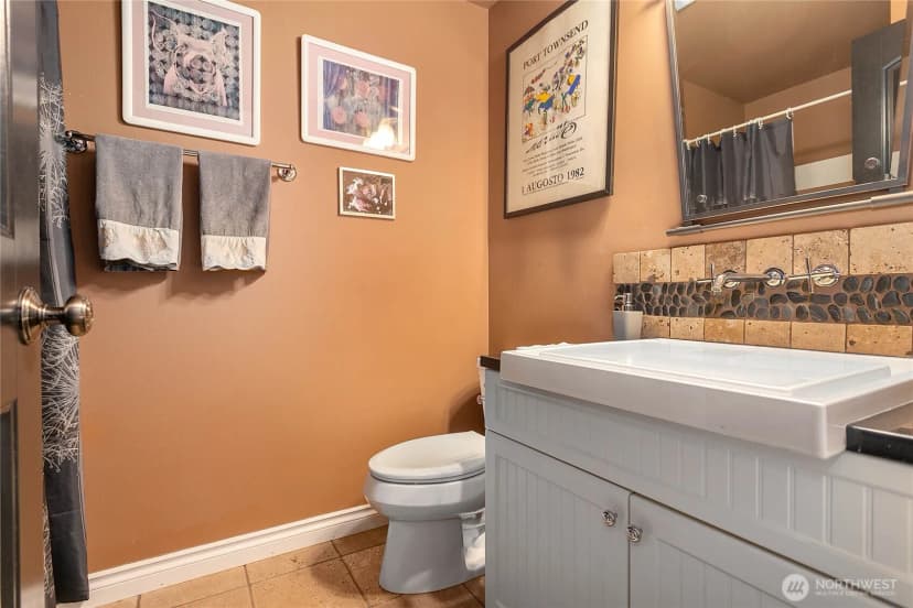 Property photo for 1007 Brookings Place, Bellingham photo 32