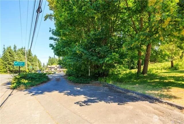 Property photo for 23601 Edmonds Way, Edmonds photo 7