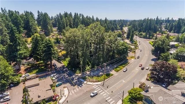 Property photo for 23601 Edmonds Way, Edmonds photo 9