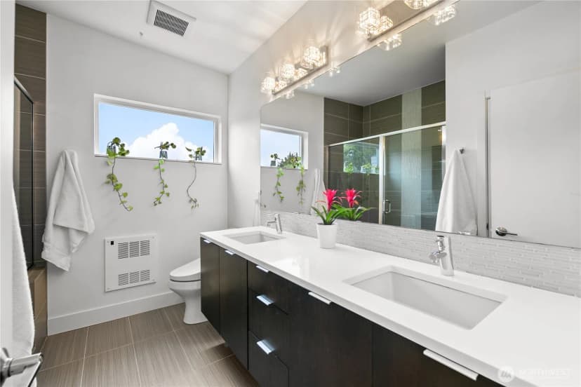Property photo for 4400 Brygger Drive W #c, Seattle photo 19