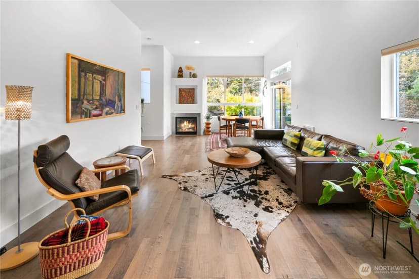 Property photo for 4400 Brygger Drive W #c, Seattle photo 6