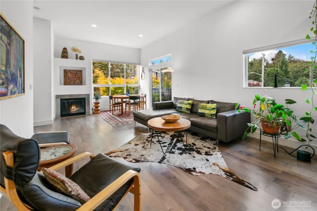 Property photo for 4400 Brygger Drive W #c, Seattle photo 5