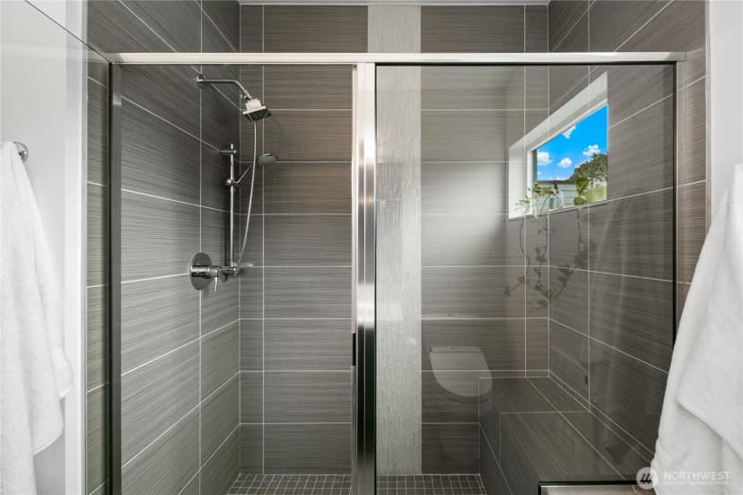 Property photo for 4400 Brygger Drive W #c, Seattle photo 20