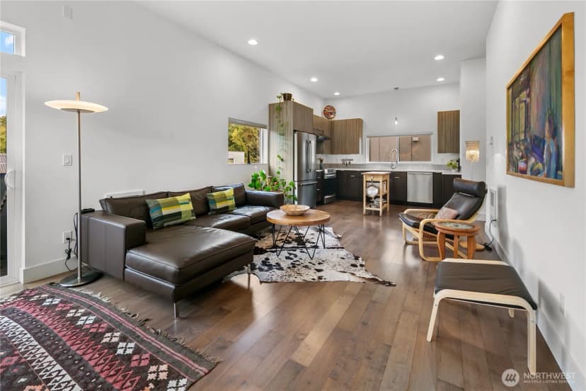 Property photo for 4400 Brygger Drive W #c, Seattle photo 11