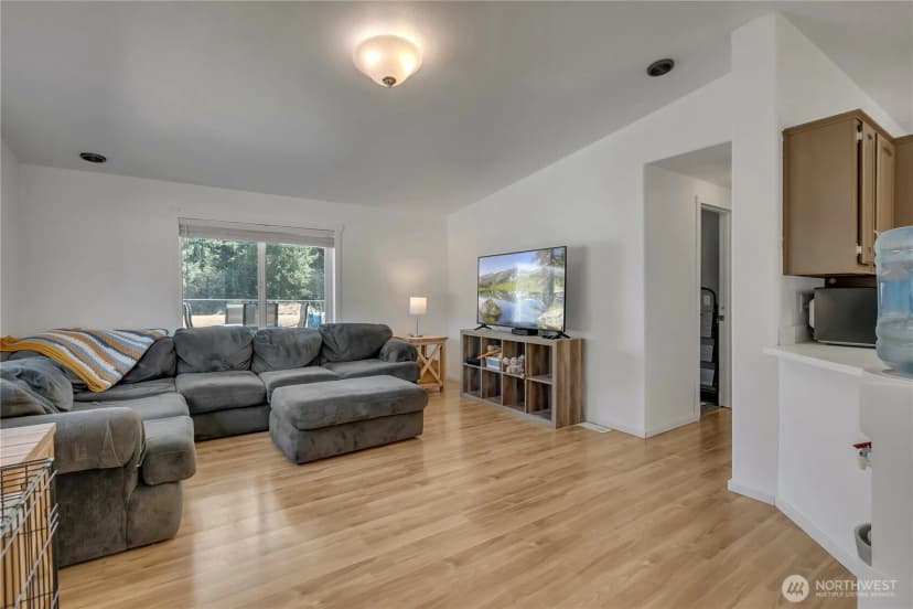 Property photo for 13320 Blazer Lane Se, Rainier photo 16