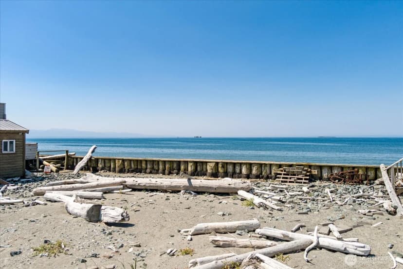 Property photo for 2511 West Beach Road, Oak Harbor photo 23