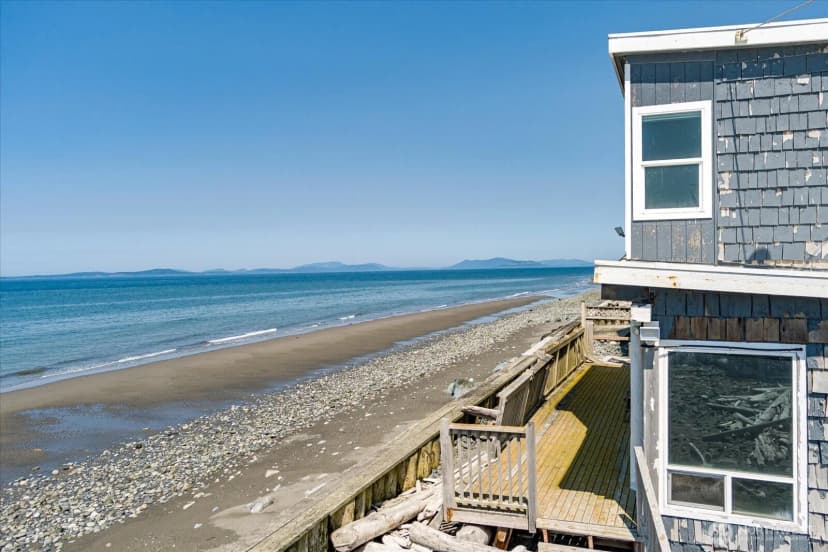 Property photo for 2511 West Beach Road, Oak Harbor photo 8