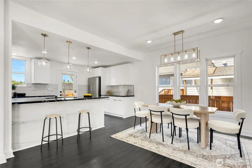 Property photo for 3907 S Angel Place, Seattle photo 19