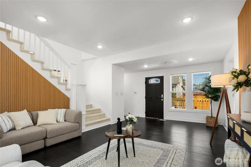 Property photo for 3907 S Angel Place, Seattle photo 14