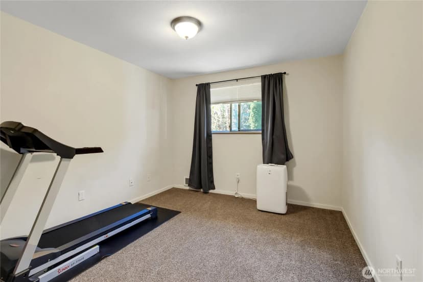 Property photo for 6414 157th Street Ct E, Puyallup photo 18