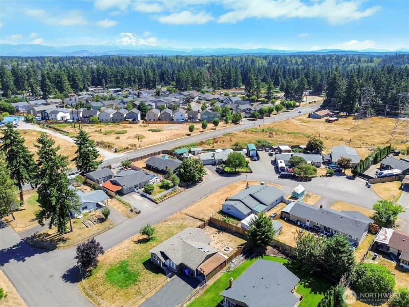 Property photo for 6414 157th Street Ct E, Puyallup photo 24