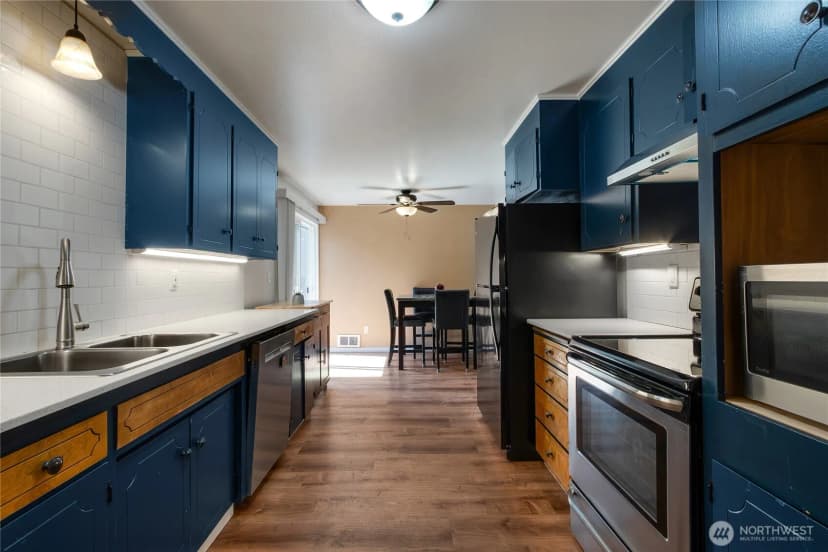Property photo for 6414 157th Street Ct E, Puyallup photo 9