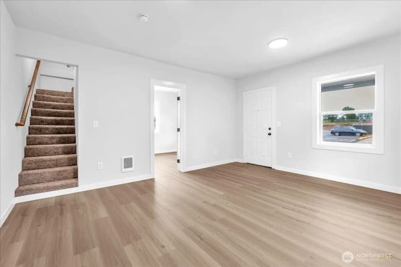 Property photo for 714 S Pacific Avenue, Kelso photo 17