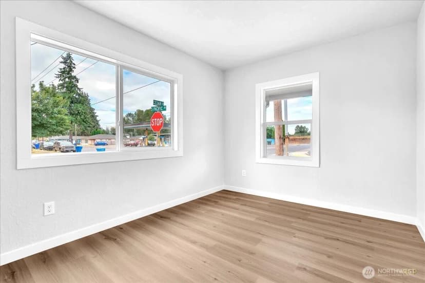 Property photo for 714 S Pacific Avenue, Kelso photo 19