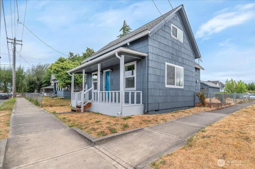 Property photo for 714 S Pacific Avenue, Kelso