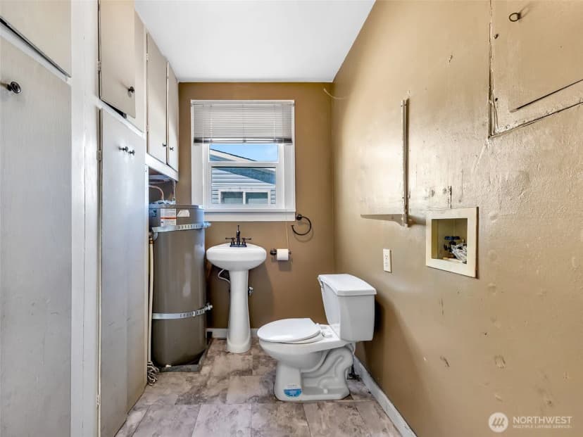 Property photo for 132 Main Street, Ilwaco photo 18