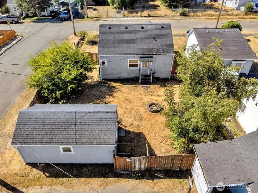 Property photo for 132 Main Street, Ilwaco photo 33