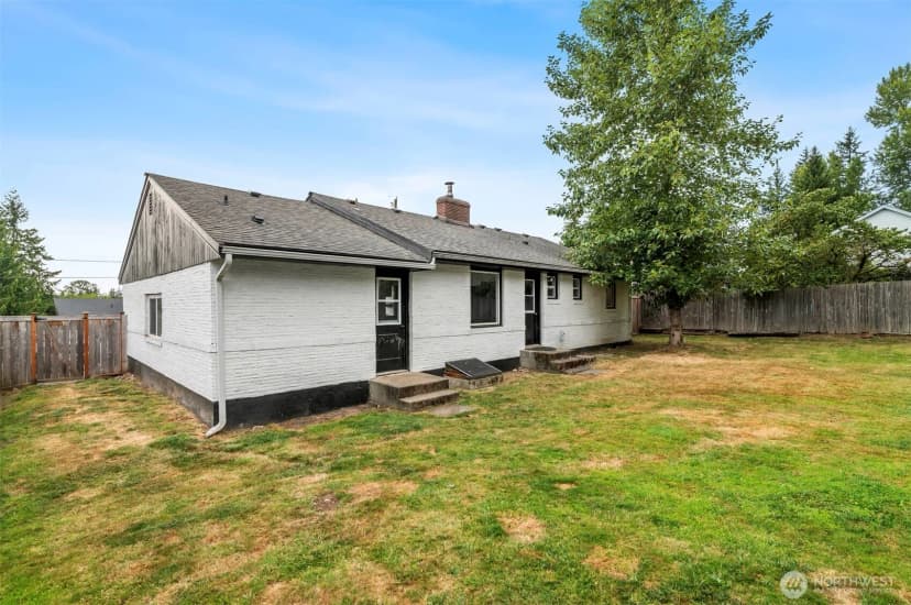Property photo for 707 Avenue K, Snohomish photo 22