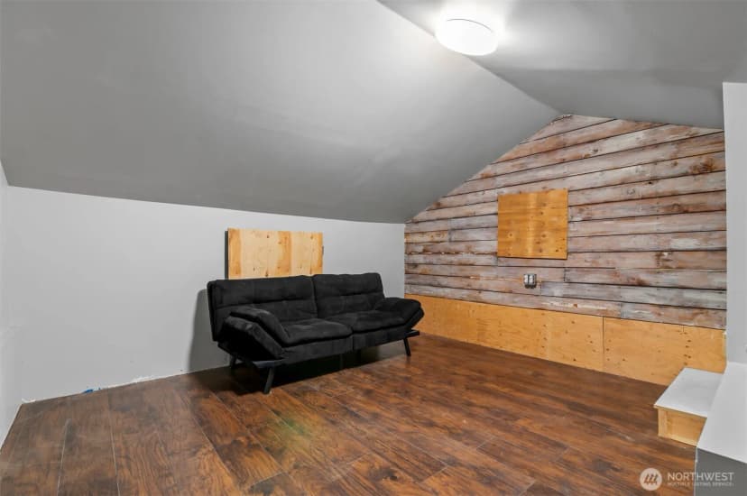 Property photo for 707 Avenue K, Snohomish photo 20