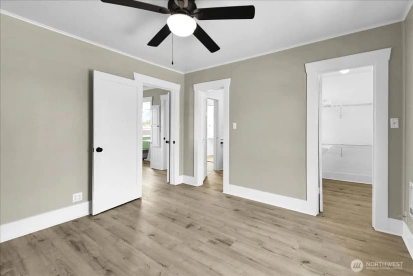 Property photo for 2502 Harrison Avenue, Everett photo 10
