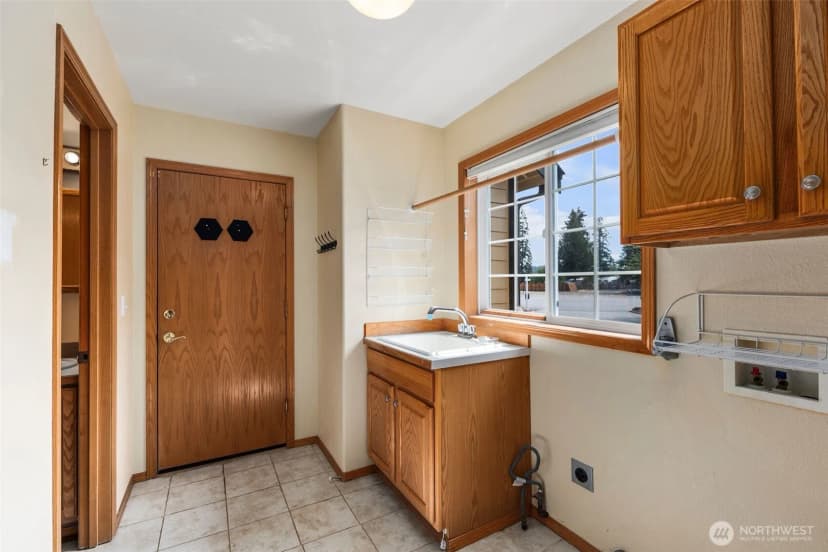 Property photo for 6708 Oakbrook Court Se, Olympia photo 22