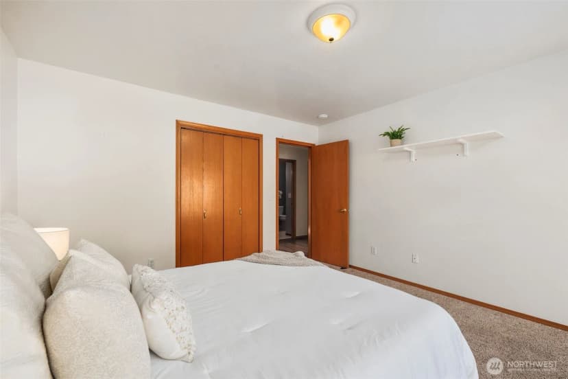 Property photo for 6708 Oakbrook Court Se, Olympia photo 19