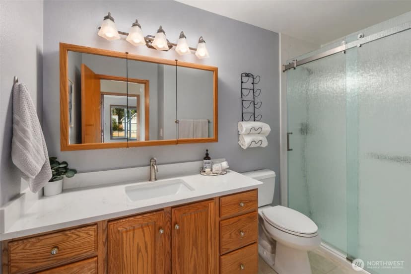 Property photo for 6708 Oakbrook Court Se, Olympia photo 21