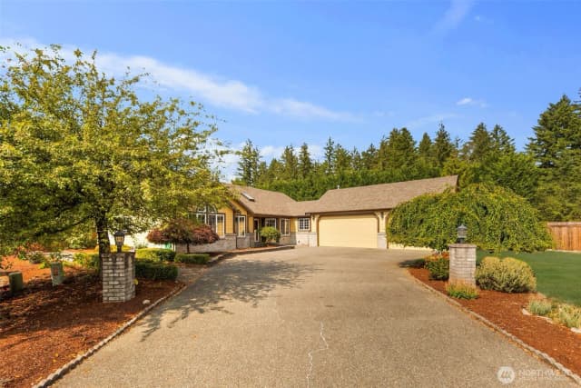 Property photo for 6708 Oakbrook Court Se, Olympia photo 2