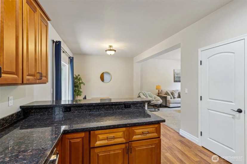 Property photo for 5624 54th Avenue Ct W, University Place photo 11