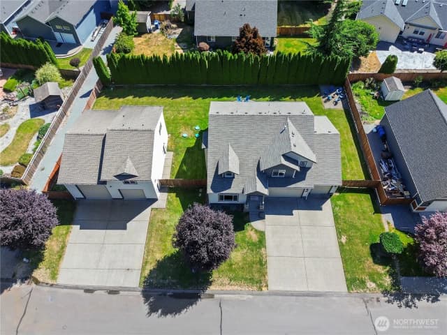Property photo for 13803 139th Avenue E, Orting photo 2