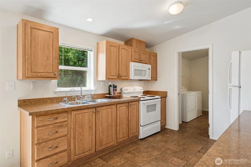 Property photo for 2437 140th Avenue Sw, Tenino photo 8