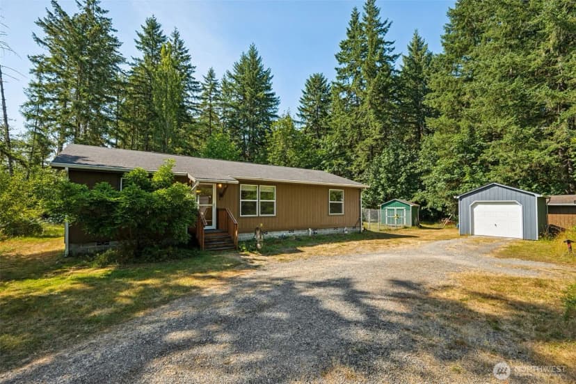 Property photo for 2437 140th Avenue Sw, Tenino photo 2
